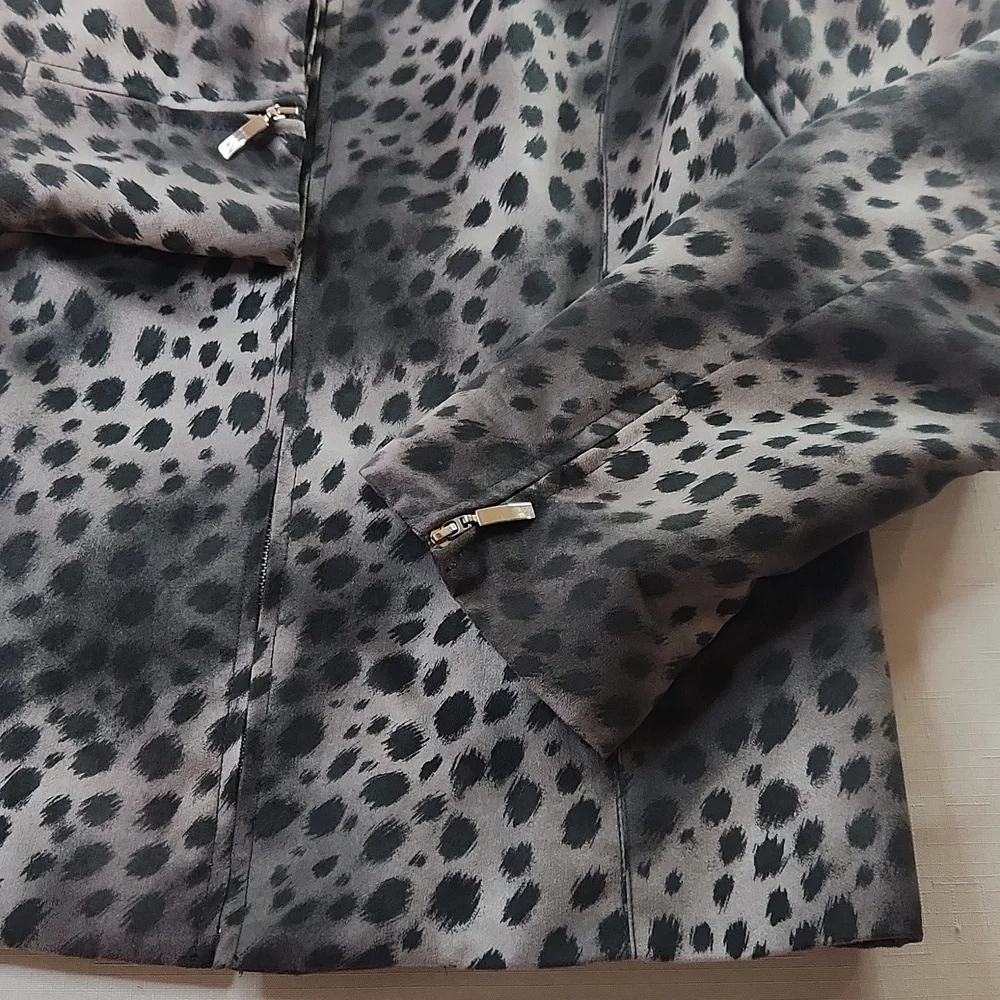 Evan Picone Vintage Animal Print Jacket. Size 12